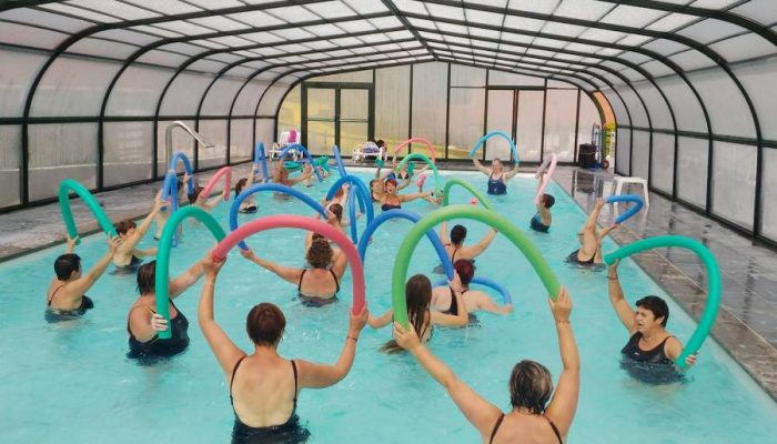 Activité service sport aquagym piscine couverte chauffée à abbeville tollent camping